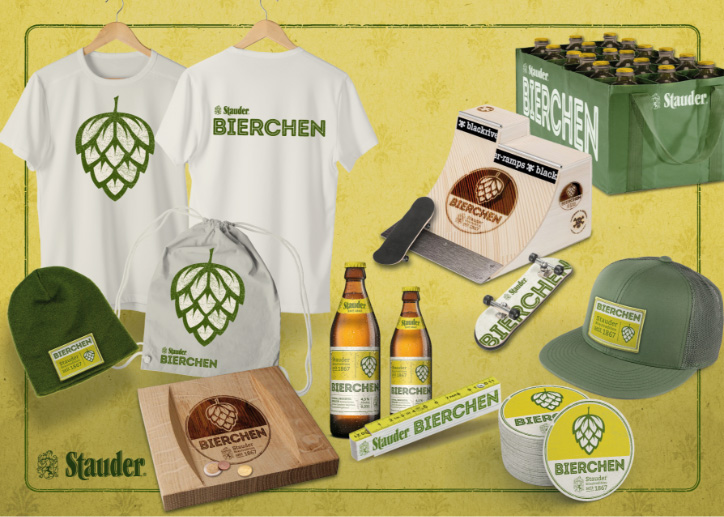 Sammlung von Stauder-Merchandise zur Kampagne für BIERCHEN made by RIEGG